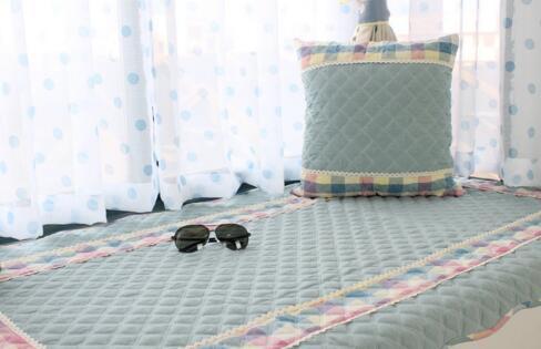 什么是飄窗？飄窗墊材質(zhì)都有哪些不同及保養(yǎng)清潔方法介紹