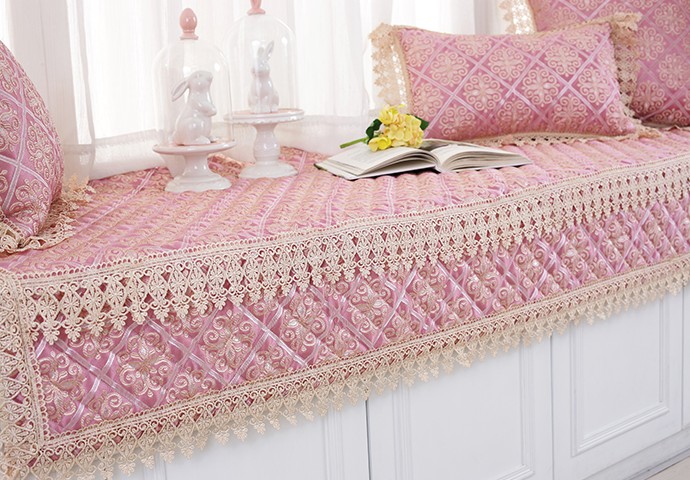 人人都向往精致的生活，準(zhǔn)備一款溫暖時(shí)髦的飄窗墊吧