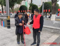 文明培育·新時代郴州榜樣丨黃軍朵：“老實人不吃虧”