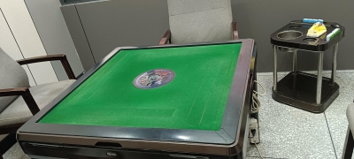 維修麻將機，價格實在。