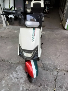 【二手電動車】出售愛瑪72V電動車